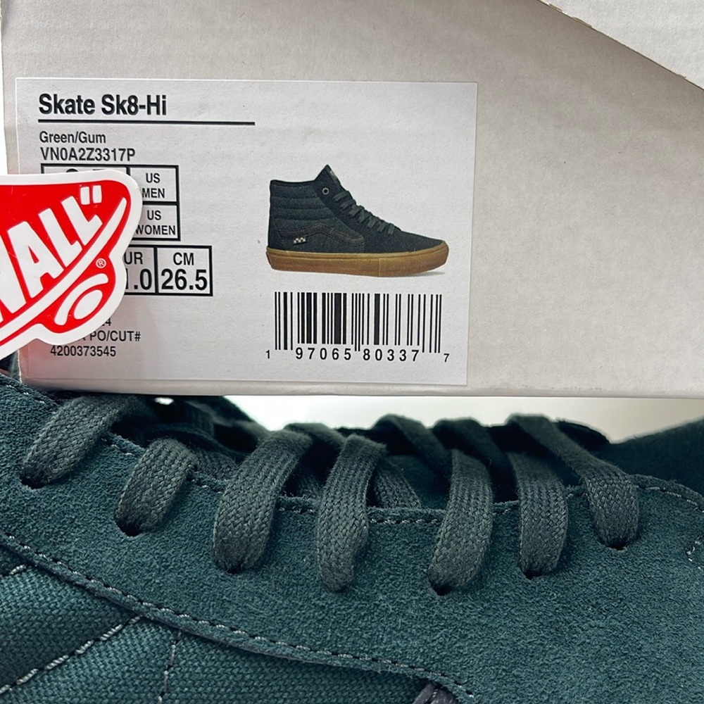 Vans Men’s Skate Sk8-Hi Green/Gum
VN0A2Z3317P
Sneakers - Picture 14 of 16